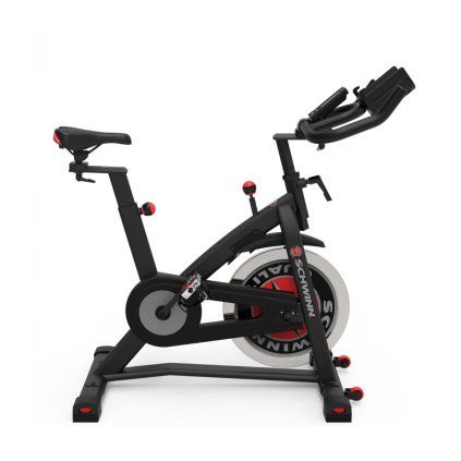 Cyklotrenažér Schwinn 700 IC